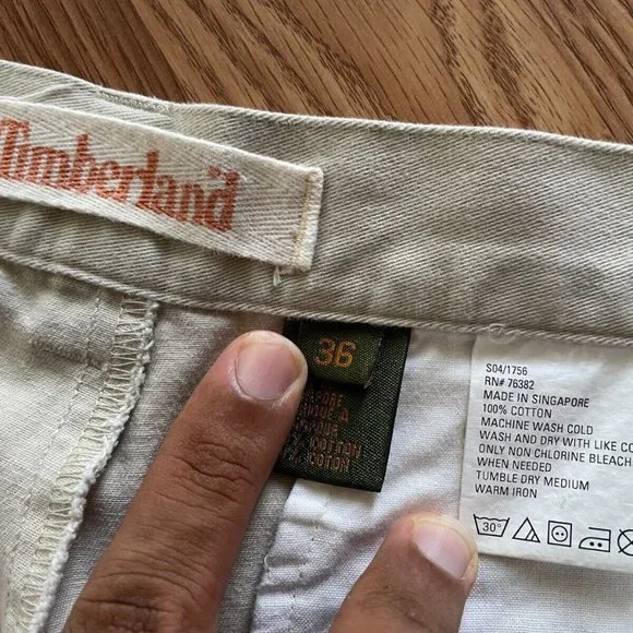 Timberland Men Shorts STRATHAM TWILL Khaki Beige Cotton Shorts Size 36 - Picture 5 of 9